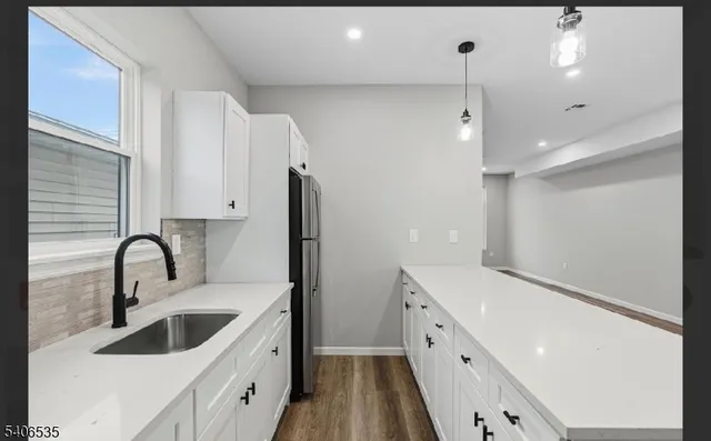 $2,800 | 57 Rosa Parks Boulevard, Unit 2, Paterson, NJ 07524