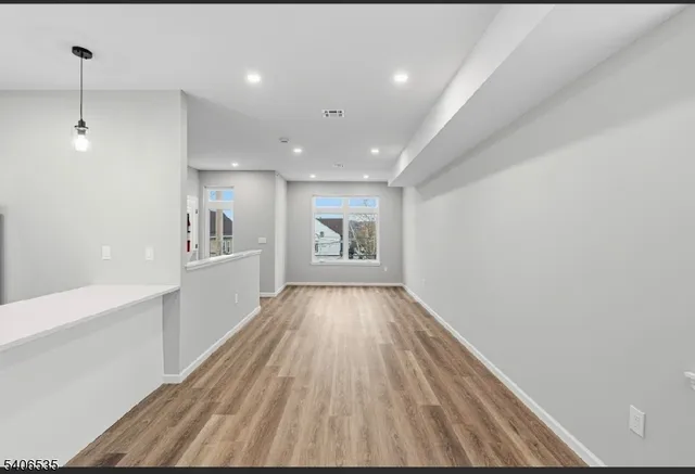 $2,800 | 57 Rosa Parks Boulevard, Unit 2, Paterson, NJ 07524