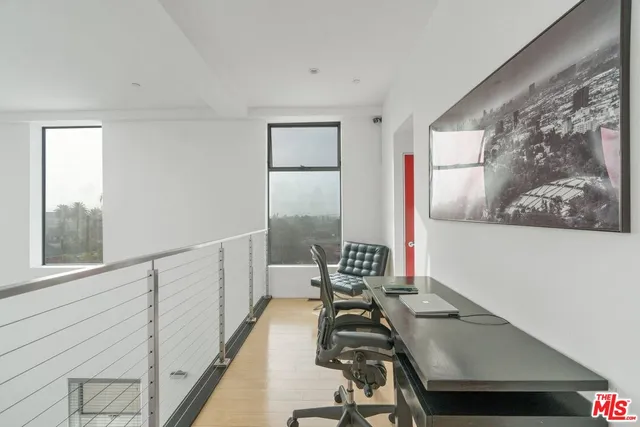 $1,099,000 | 611 North Bronson Avenue, Unit 10, Los Angeles, CA 90004