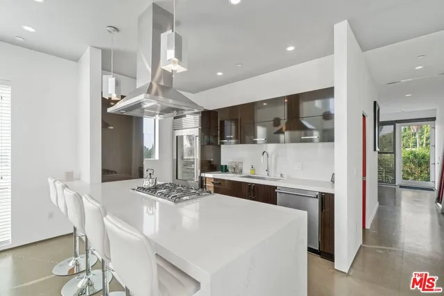 $1,099,000 | 611 North Bronson Avenue, Unit 10, Los Angeles, CA 90004