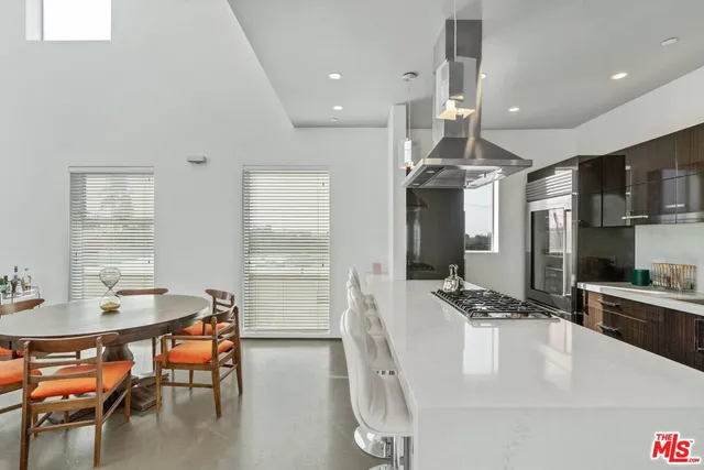 $1,099,000 | 611 North Bronson Avenue, Unit 10, Los Angeles, CA 90004