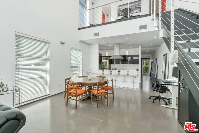 $1,099,000 | 611 North Bronson Avenue, Unit 10, Los Angeles, CA 90004