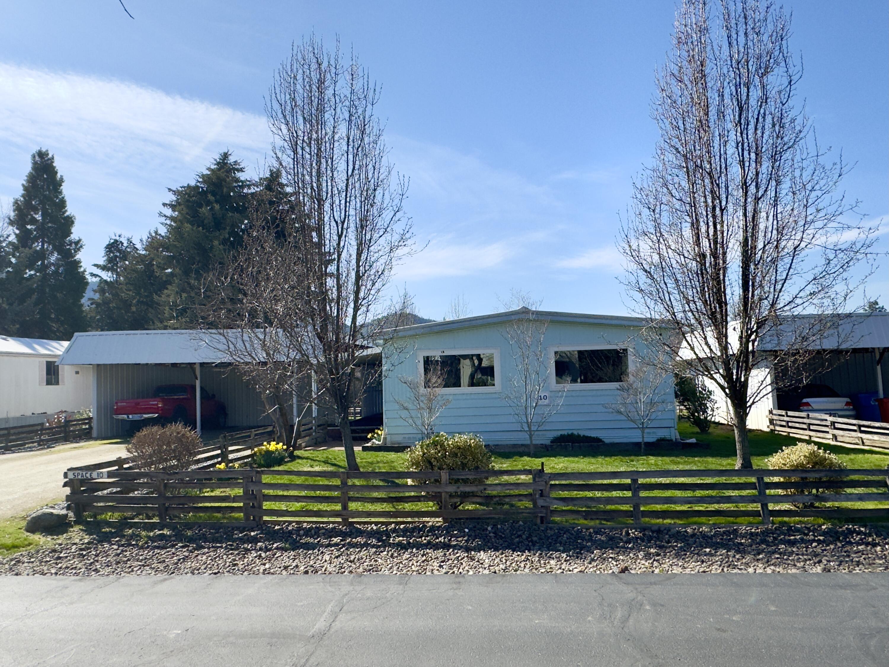 6901 Old Stage Road, Unit 10 Central Point, OR 97502 - Photo 37 of 43 IMG_2928