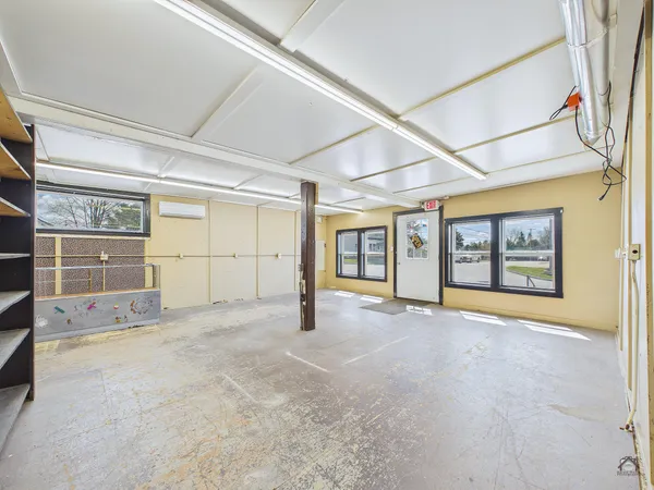 $279,900 | 46 Bridge Street, Benton, ME 04901