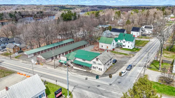 $279,900 | 46 Bridge Street, Benton, ME 04901