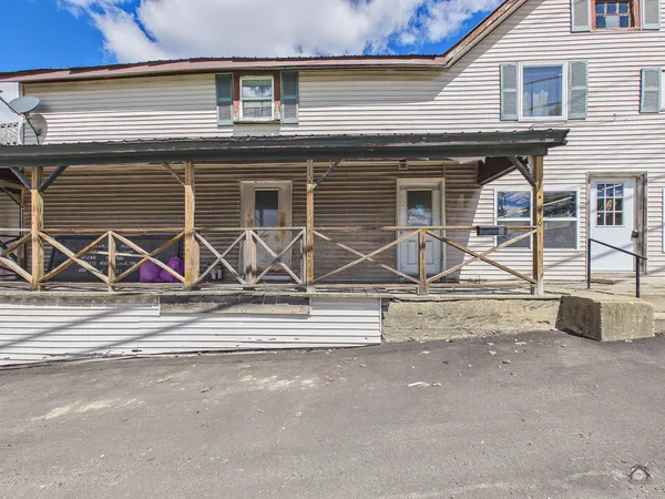 $279,900 | 46 Bridge Street, Benton, ME 04901