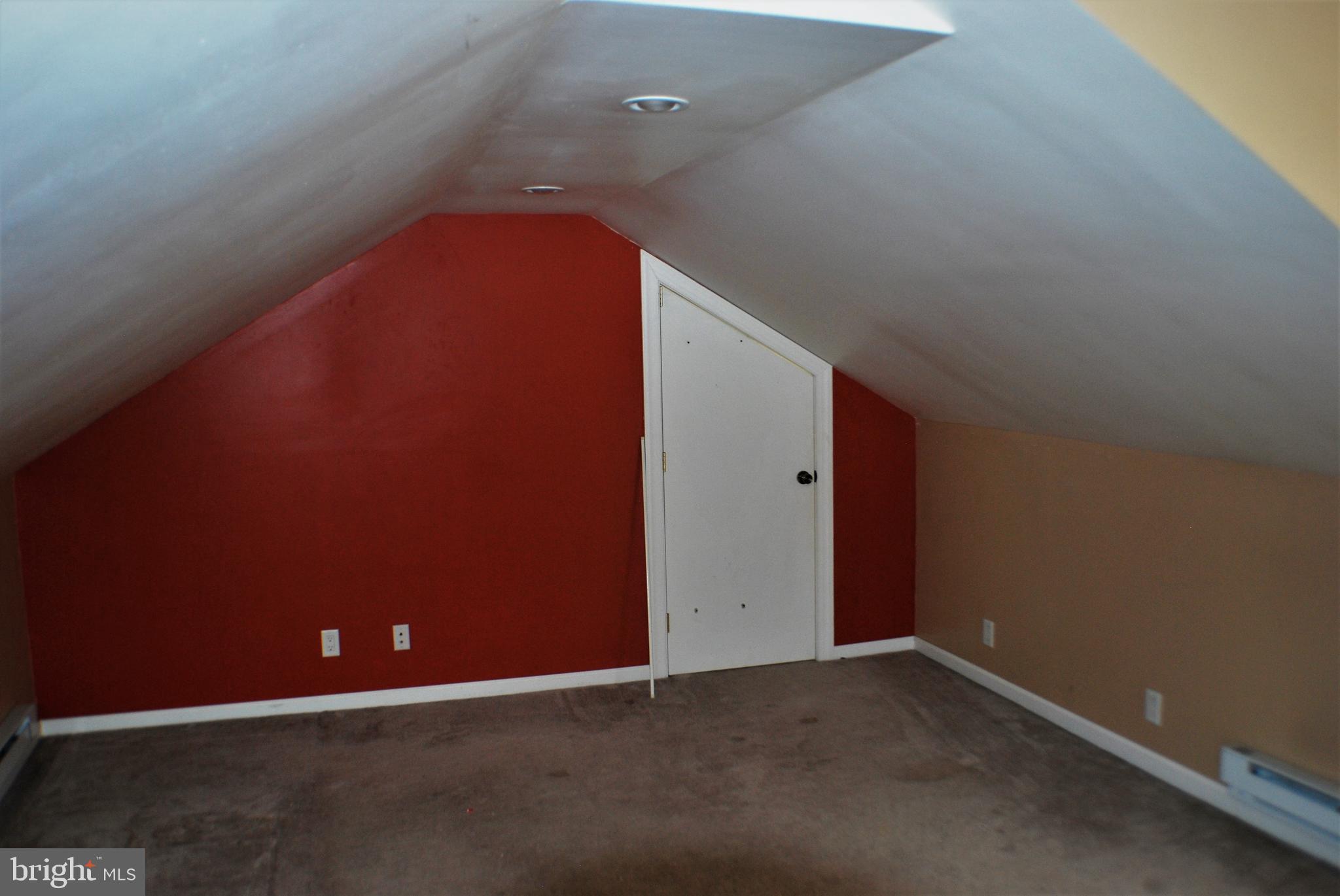 3199 Main Street Green Lane, PA 18054 - Photo 17 of 21 Third bedroom