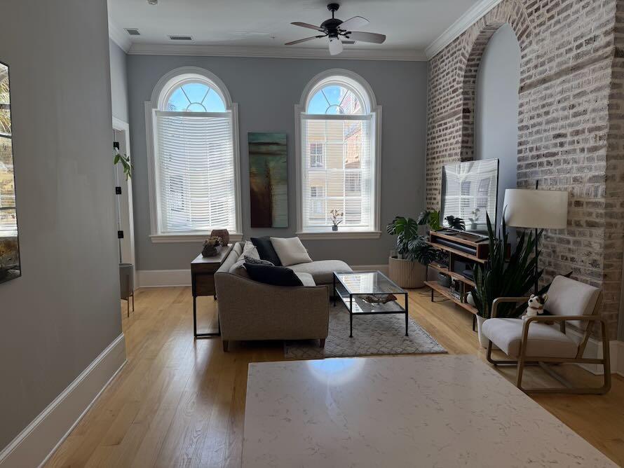 28 Broad Street, Unit 202 Charleston, SC 29401 - Photo 1 of 11 Living