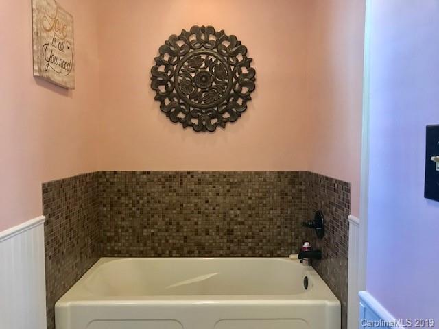 2802 Reece Drive Monroe, NC 28110 - Photo 31 of 37 a bathroom with a bathtub