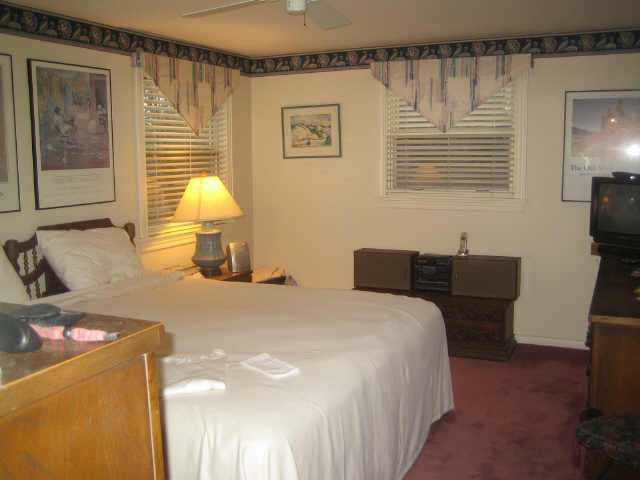 3206 Brandon Road Columbus, OH 43221 - Photo 8 of 10