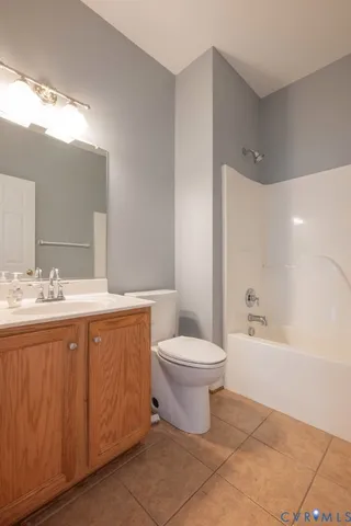 $590,000 | 13313 Silverdust Lane, Chester, VA 23836