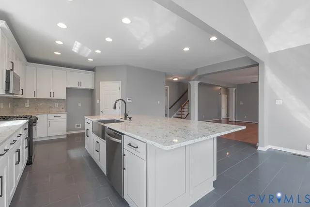 $590,000 | 13313 Silverdust Lane, Chester, VA 23836