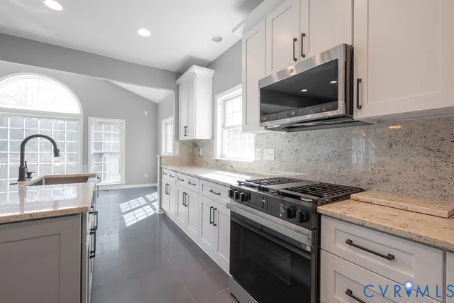 $590,000 | 13313 Silverdust Lane, Chester, VA 23836