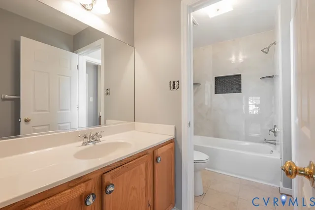 $590,000 | 13313 Silverdust Lane, Chester, VA 23836