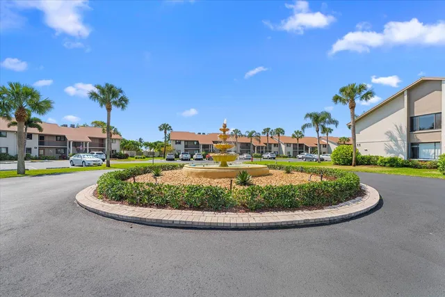 a view of outdoor space yard and green space
