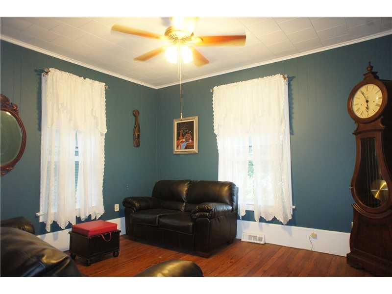 11233 East McGregor Road Indianapolis, IN 46259 - Photo 3 of 20 Gallery Image 3