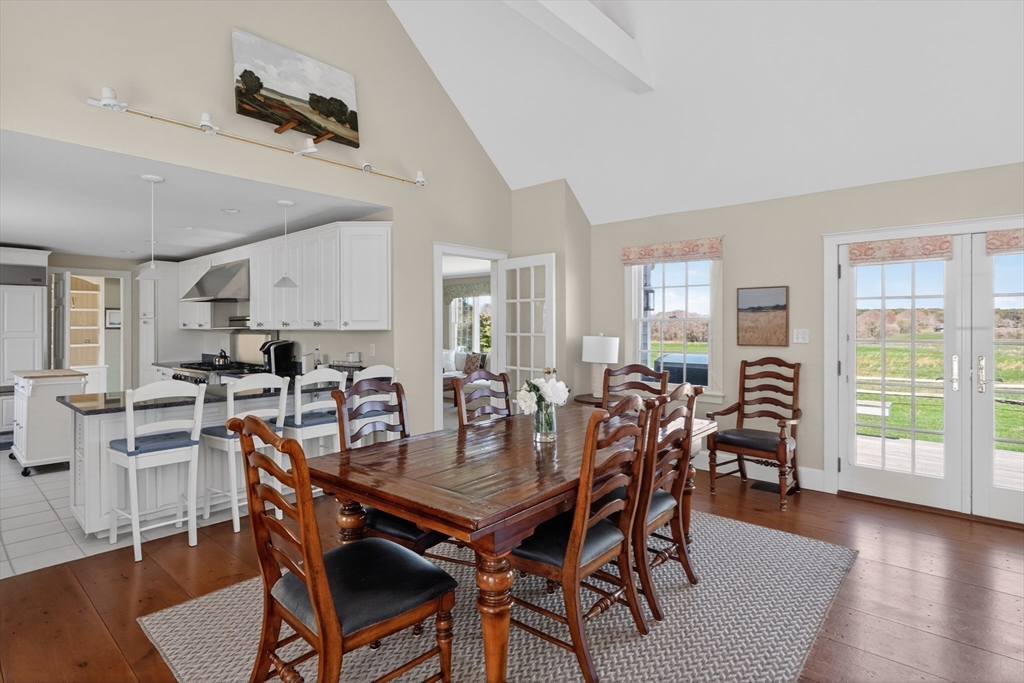 23 Beetle Swamp Road Edgartown, MA 02539 - Photo 9 of 40