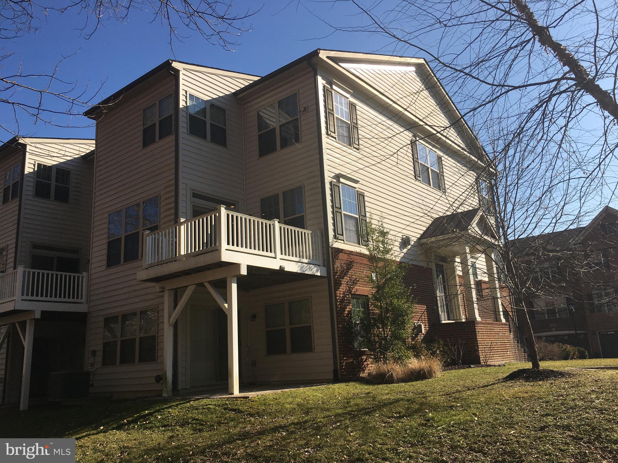 1551 Rabbit Hollow Place Silver Spring, MD 20906 - Photo 4 of 43