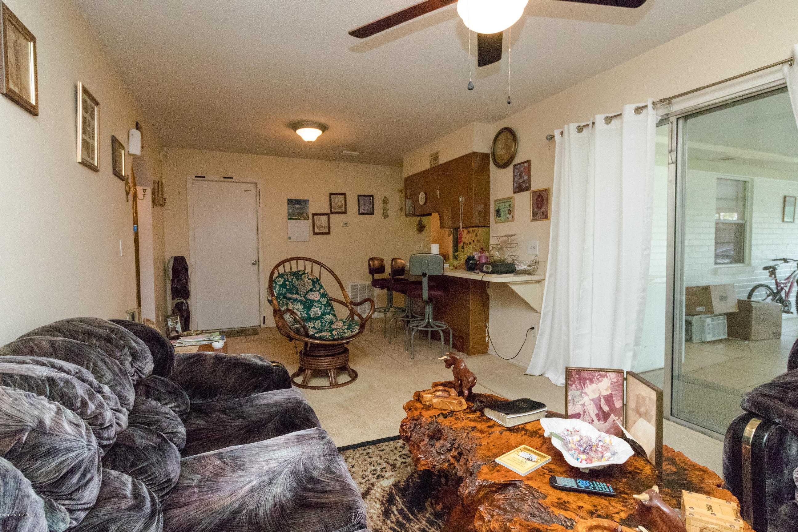 11542 Harts Road Jacksonville, FL 32218 - Photo 12 of 34 Family View 2