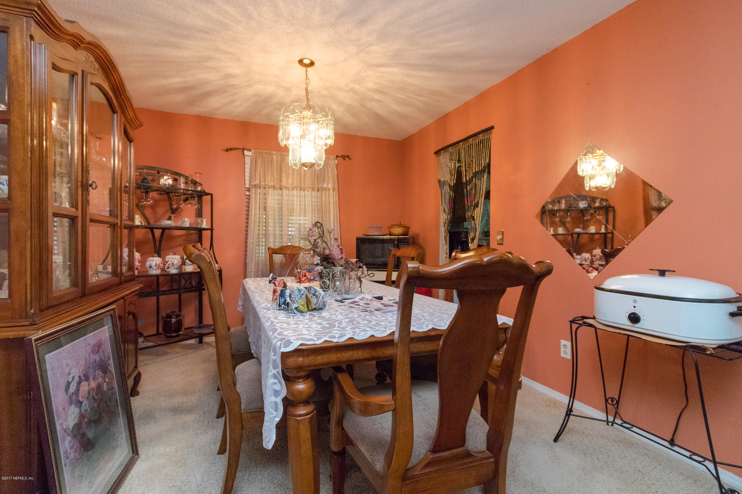 11542 Harts Road Jacksonville, FL 32218 - Photo 9 of 34 Dining Room