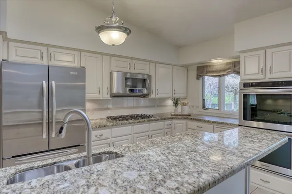 $475,000 | 2002 West Regina Avenue, Spokane, WA 99218