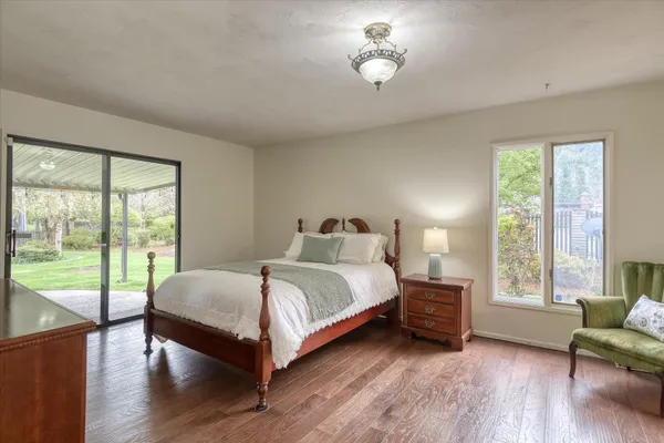 $475,000 | 2002 West Regina Avenue, Spokane, WA 99218