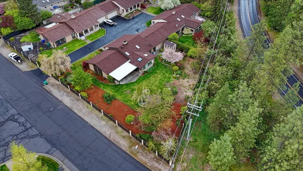 $475,000 | 2002 West Regina Avenue, Spokane, WA 99218