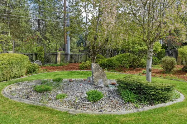 $475,000 | 2002 West Regina Avenue, Spokane, WA 99218