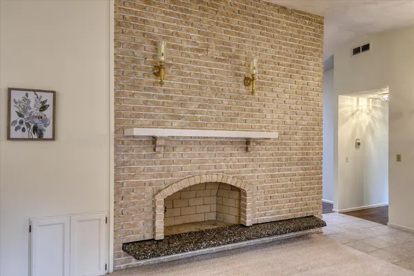 $475,000 | 2002 West Regina Avenue, Spokane, WA 99218