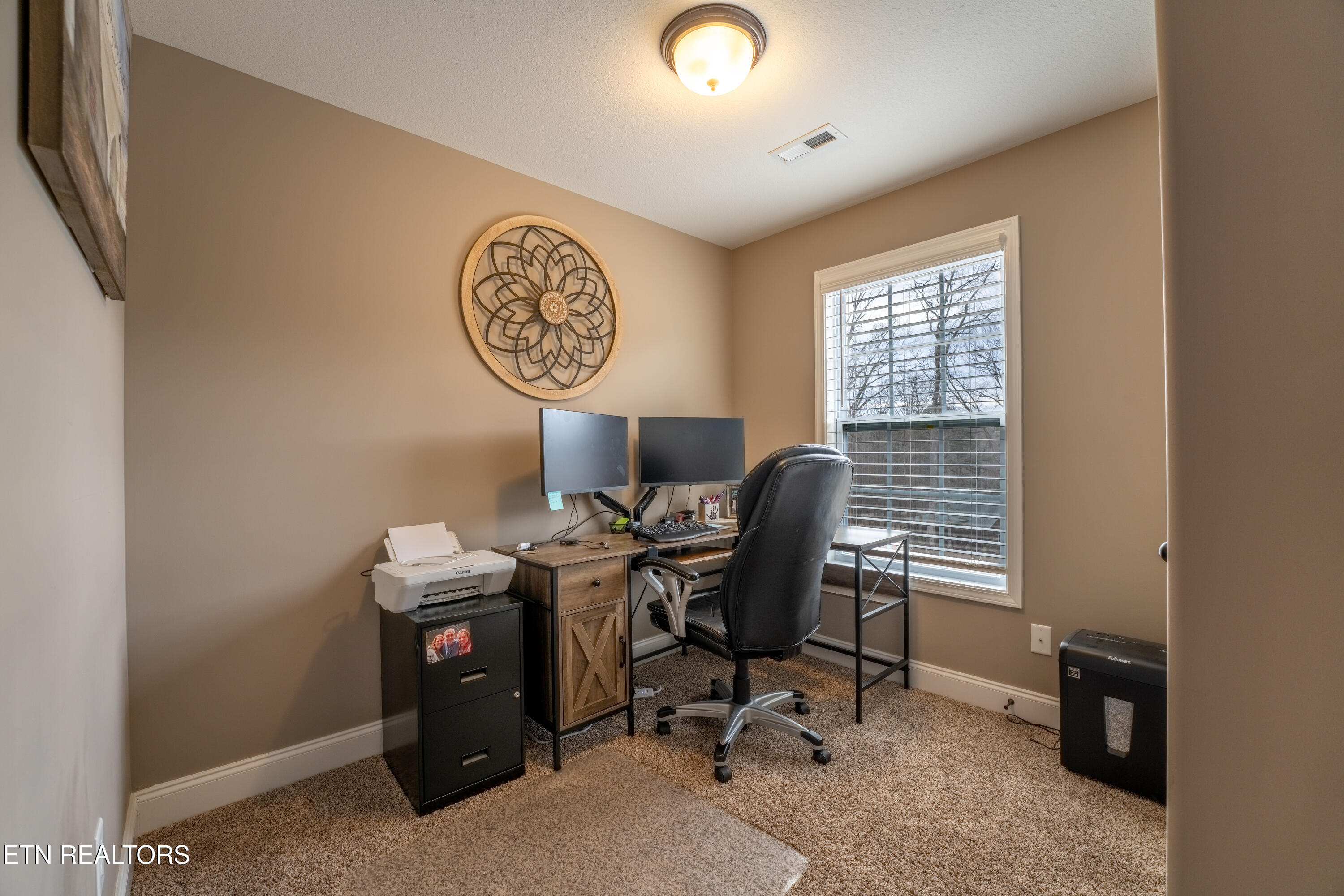 3307 Townsend Pk Lane Powell, TN 37849 - Photo 16 of 41 16 (6)