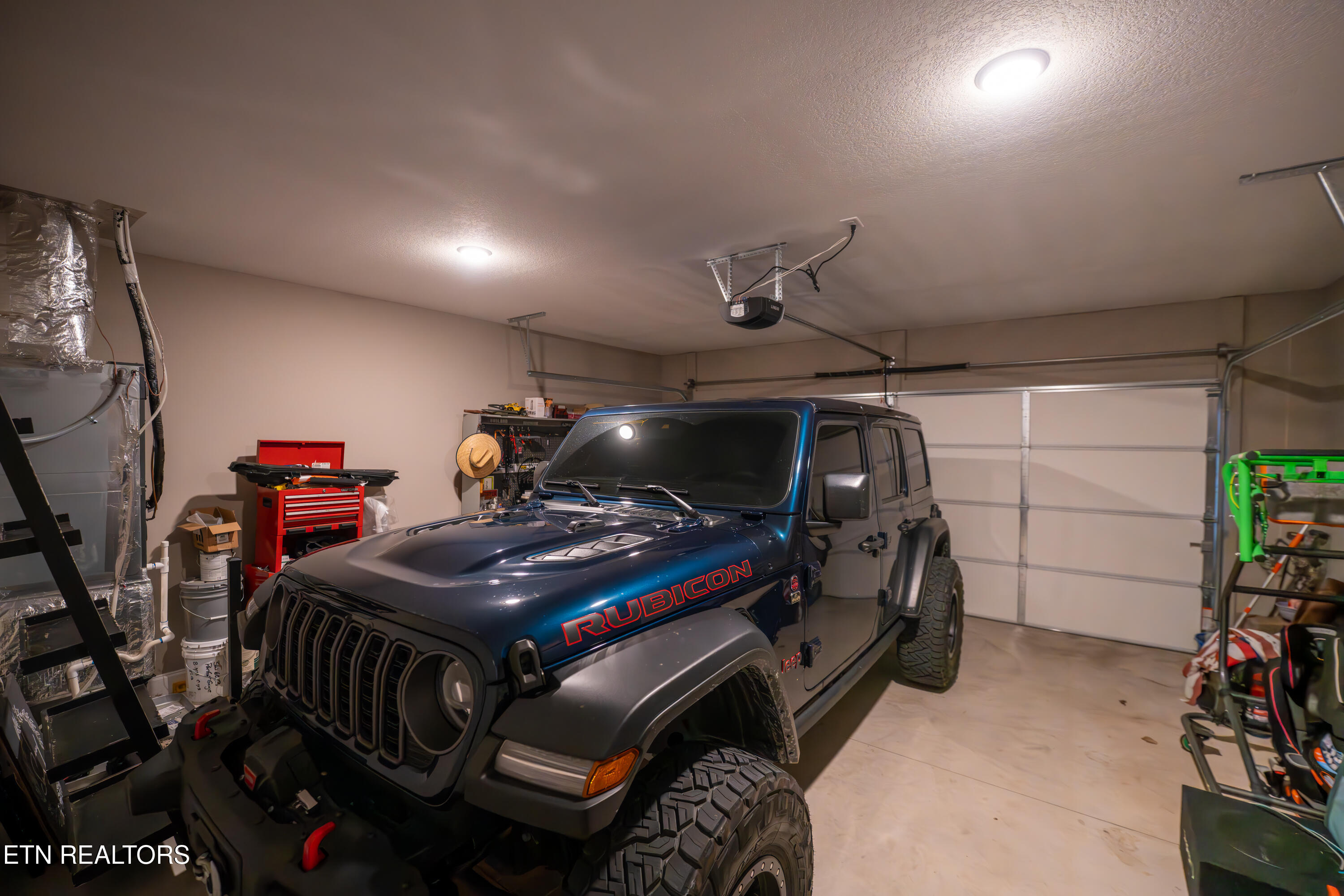 3307 Townsend Pk Lane Powell, TN 37849 - Photo 29 of 41 29 (6)