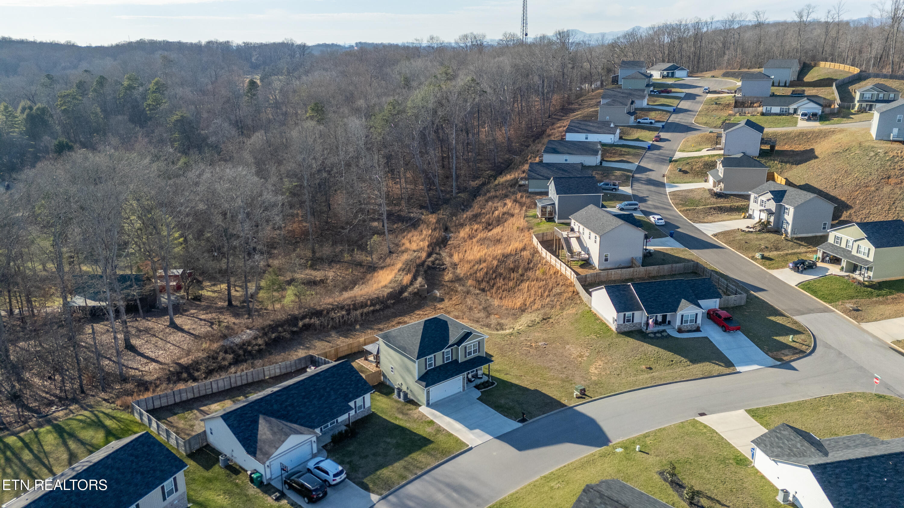 3307 Townsend Pk Lane Powell, TN 37849 - Photo 33 of 41 33 (5)