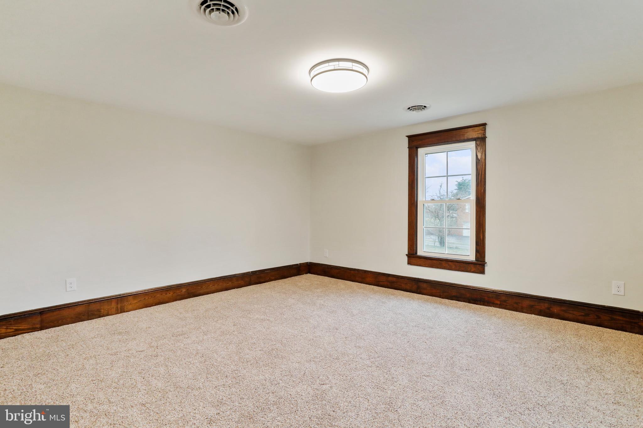 385 Fairview Road Woodstock, VA 22664 - Photo 26 of 55 Bedroom