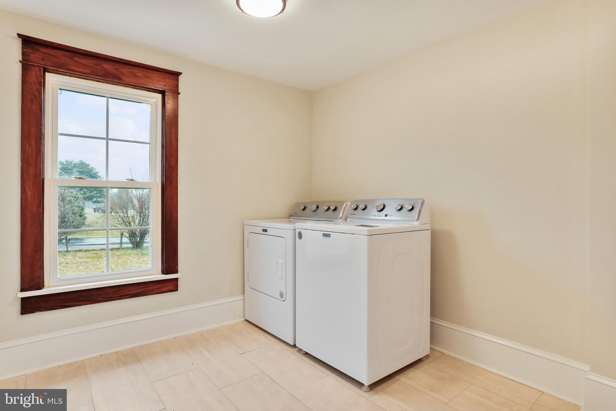 385 Fairview Road Woodstock, VA 22664 - Photo 33 of 55 Laundry room