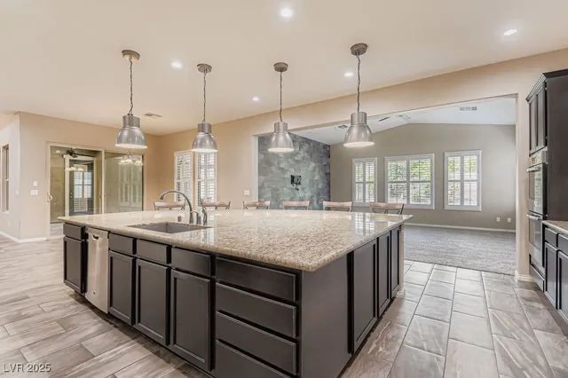 $4,200 | 6823 Willowcroft Street, Las Vegas, NV 89149