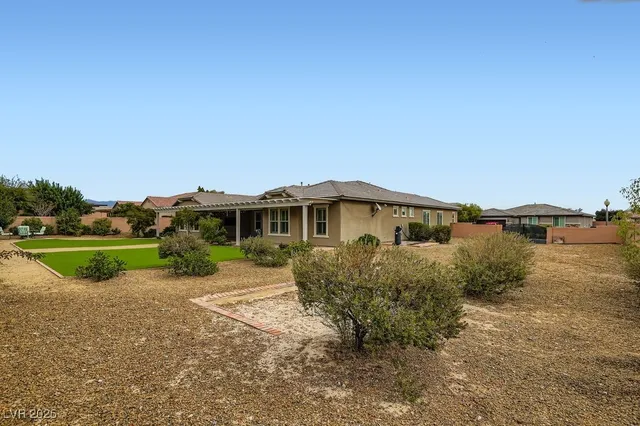 $4,200 | 6823 Willowcroft Street, Las Vegas, NV 89149