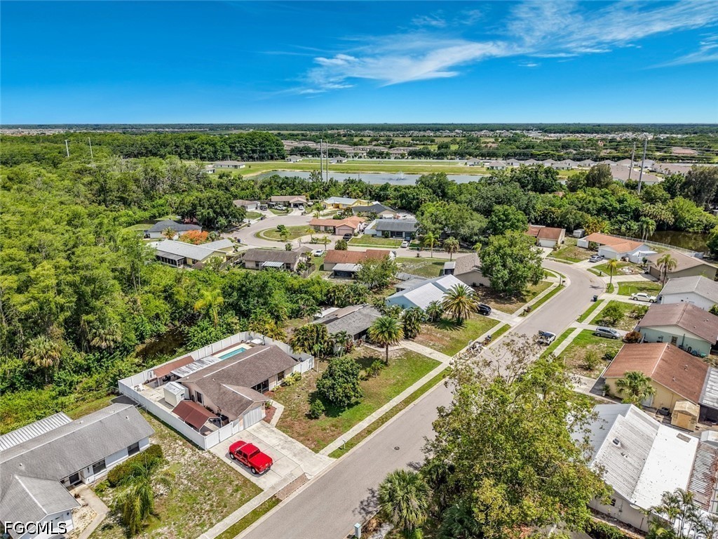 15506 Spring Line Lane Fort Myers, FL 33905 - Photo 11 of 50