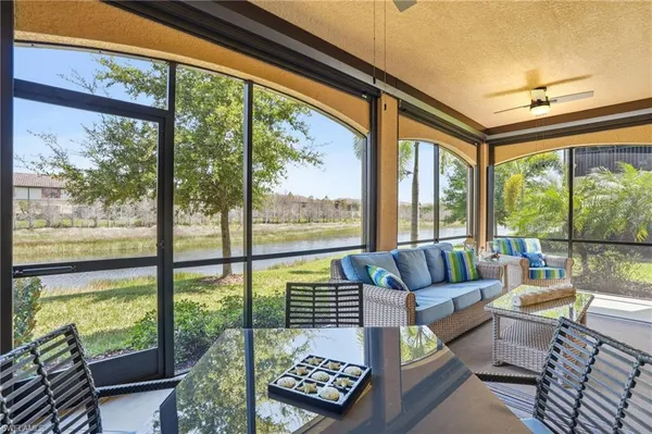 $574,900 | 17411 Cherrywood Court, Unit 7304, Bonita Springs, FL 34135