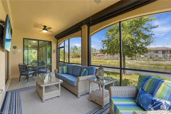 $574,900 | 17411 Cherrywood Court, Unit 7304, Bonita Springs, FL 34135