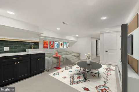 $650,000 | 174 Lauriston Street, Philadelphia, PA 19128