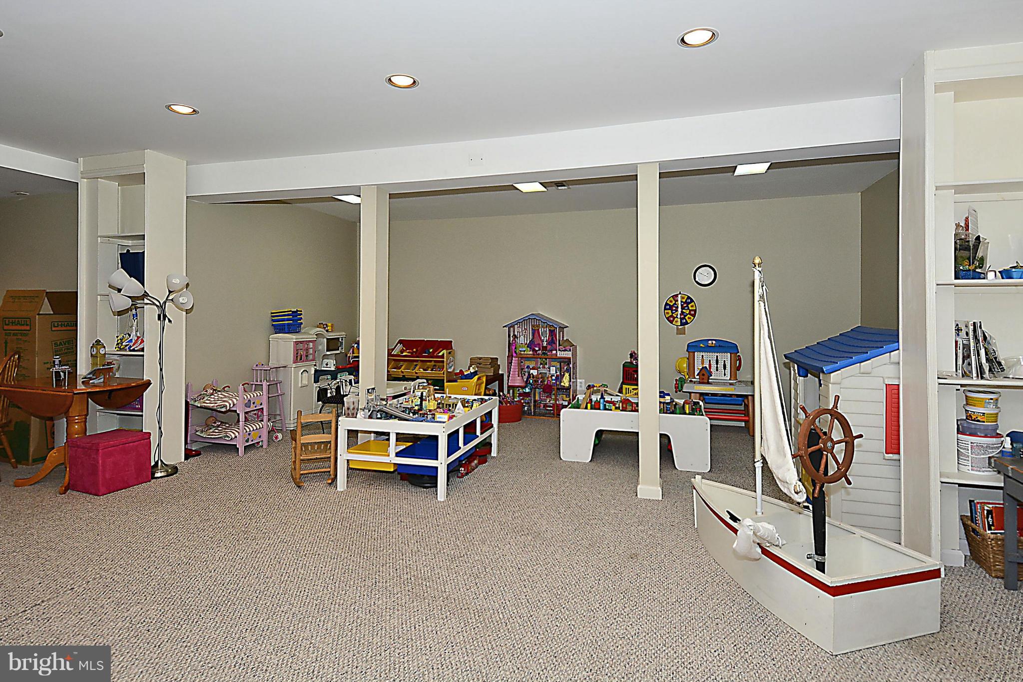 9621 Watkins Road Gaithersburg, MD 20882 - Photo 25 of 30 Basement