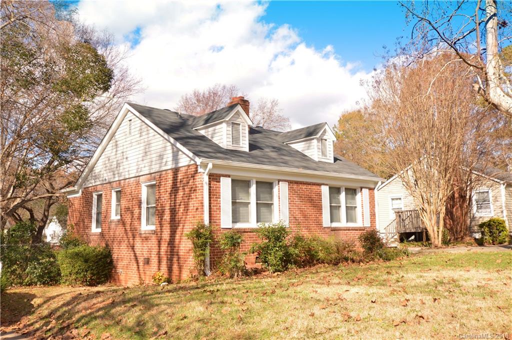 2748 Mayflower Road Charlotte, NC 28208 - Photo 2 of 18 Gallery Image 2