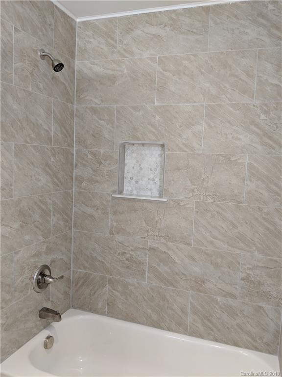 2748 Mayflower Road Charlotte, NC 28208 - Photo 16 of 18 Gallery Image 16