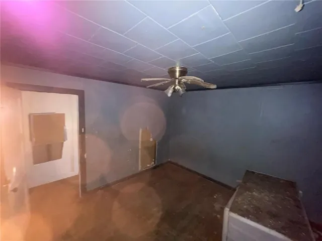 en empty room with windows