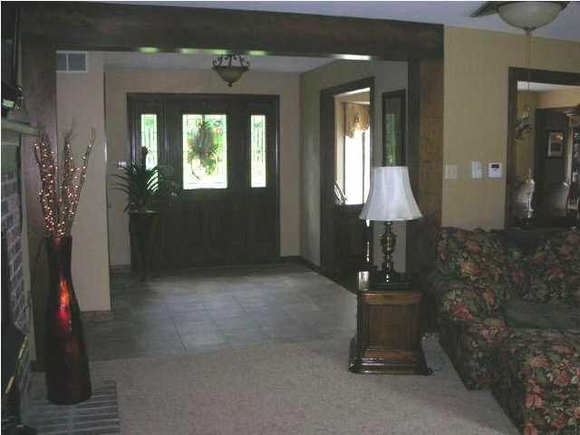 5675 Stringtown Road Evansville, IN 47711 - Photo 2 of 30 Gallery Image 2