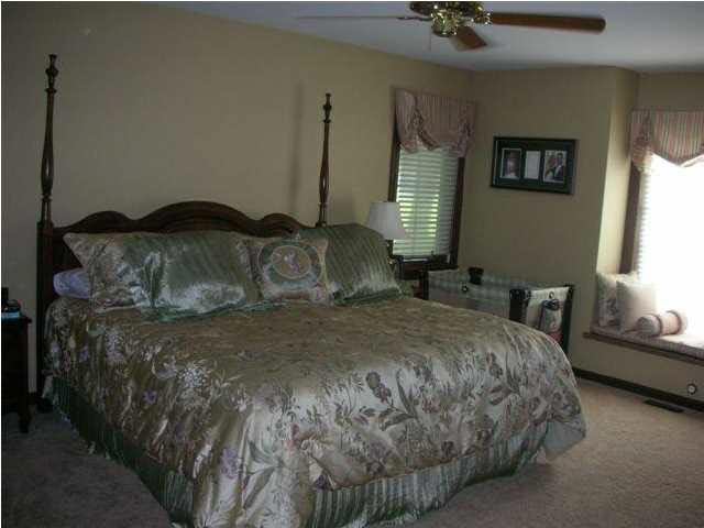 5675 Stringtown Road Evansville, IN 47711 - Photo 13 of 30 Gallery Image 13