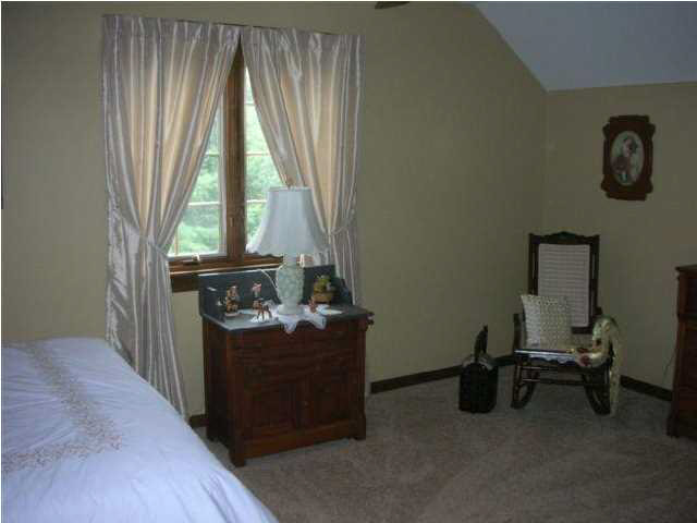 5675 Stringtown Road Evansville, IN 47711 - Photo 15 of 30 Gallery Image 15