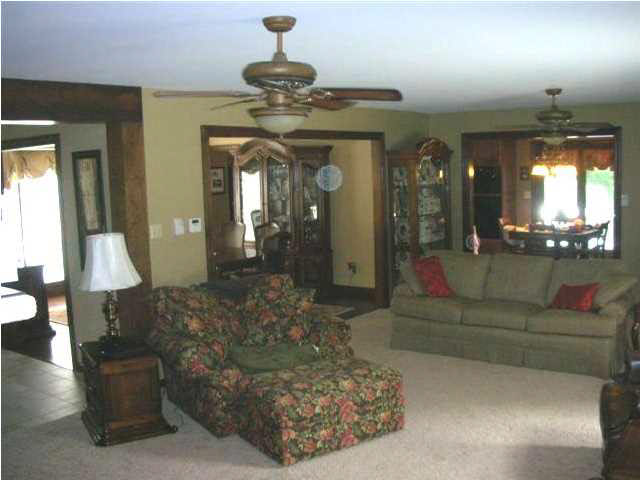 5675 Stringtown Road Evansville, IN 47711 - Photo 3 of 30 Gallery Image 3