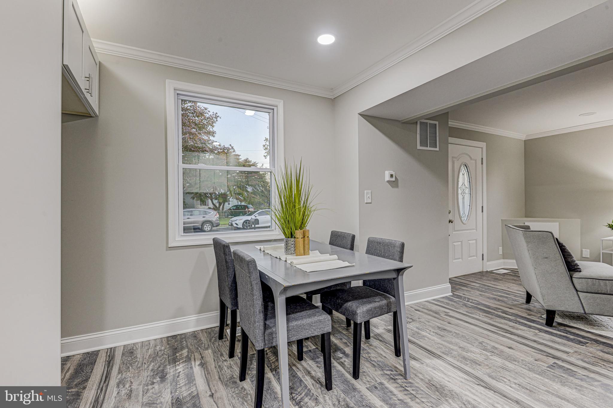 8104 Longpoint Road Baltimore, MD 21222 - Photo 12 of 36