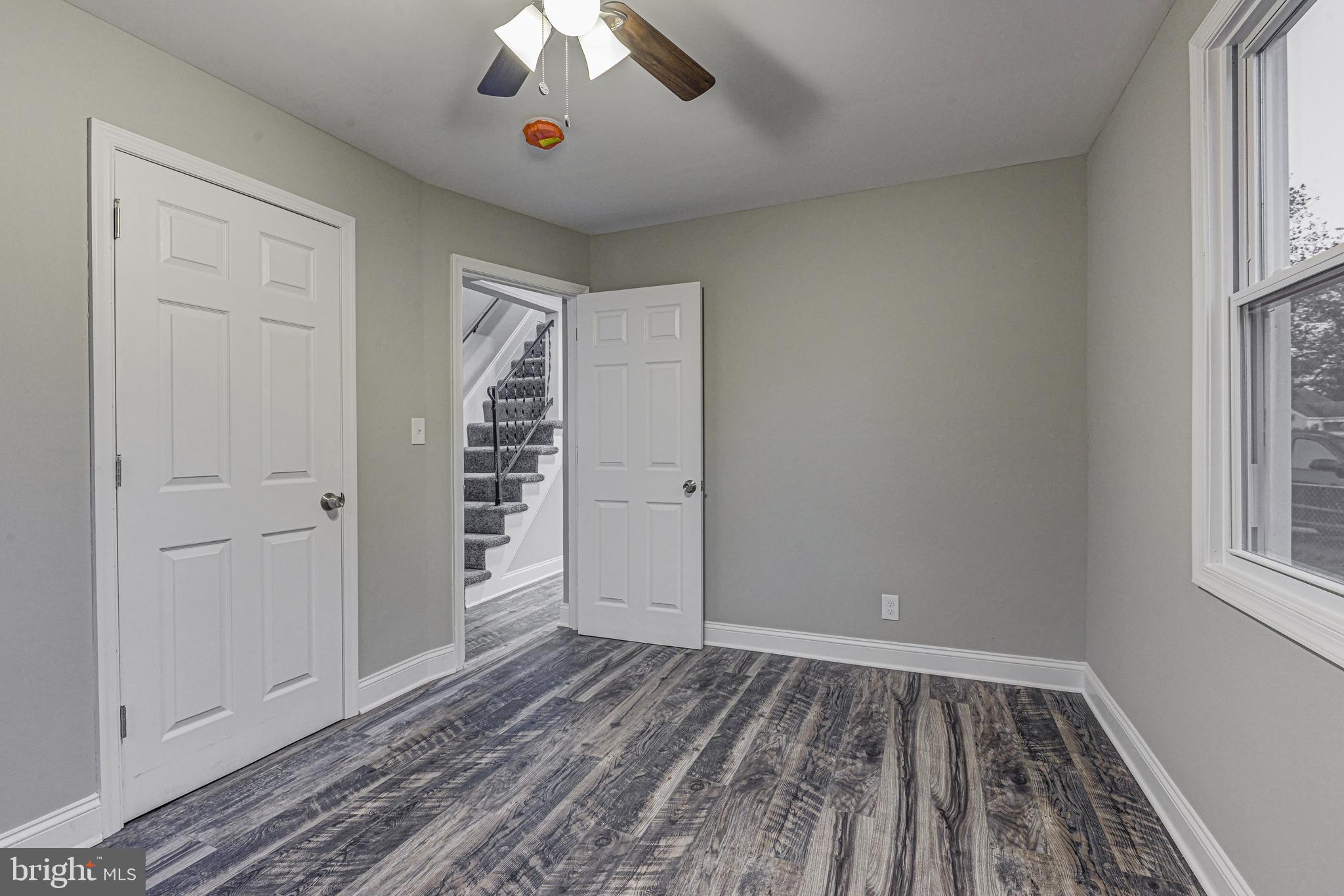 8104 Longpoint Road Baltimore, MD 21222 - Photo 21 of 36